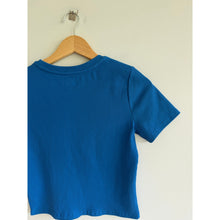 Load image into Gallery viewer, Lilly Pulitzer Minnie Knit Short Sleeve Crew Neck Cropped Top Barton Blue S NWT
