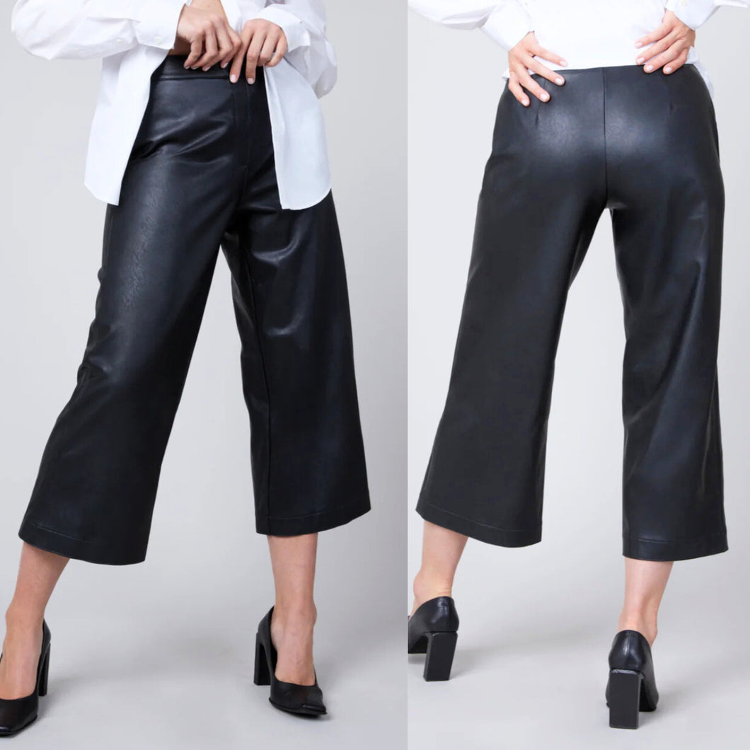 Spanx Leather-Like Pull On High Rise Cropped Pants Black XL