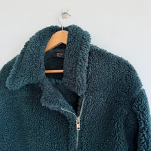 Load image into Gallery viewer, VICI Teddy Sherpa Fleece Asymmetrical Zip Jacket Emerald Green S
