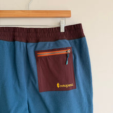 Load image into Gallery viewer, Cotopaxi Abrazo Fleece Colorblock Jogger Pants Indigo &amp; Black Iris XXL NWT
