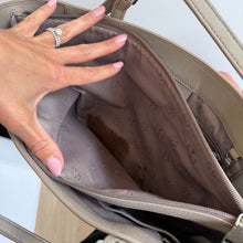 Load image into Gallery viewer, Tory Burch Robinson Saffiano Leather Adjustable Strap Tote Bag Light Gray
