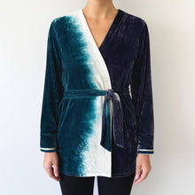 Load image into Gallery viewer, Chaser Silk Blend Lush Tie Dye Kimono Teal White S NWT
