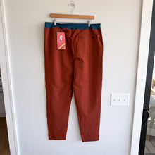 Load image into Gallery viewer, Cotopaxi Baja Pull On Stretch Lightweight Water-Resistant Pants Rust XL NWT
