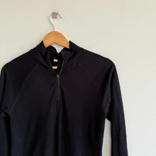 Load image into Gallery viewer, Lululemon Nulux Half-Zip Golf Long-Sleeve Shirt Black 4
