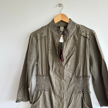 Load image into Gallery viewer, XCVI Smocked Waist Long Sleeve Full Zip Dress Olive Green M NWT
