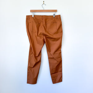 Lafayette 148 Mercer Primo Stretch-Denim Mid-Rise Skinny Jeans In Spice