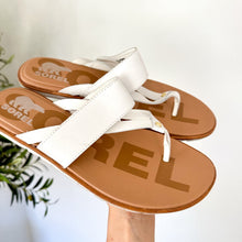 Load image into Gallery viewer, Sorel Ella II Easy Leather T-Strap Flip Flop Sandals White 9.5
