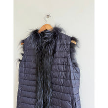Load image into Gallery viewer, Linda Richards Genuine Fox Fur Reversible Quilted Vest Purple L
