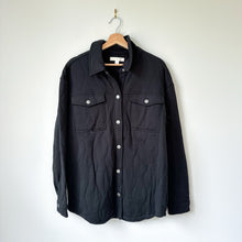 Load image into Gallery viewer, Spiritual Gangster Wave Quilted Snap Front Long Sleeve Shacket Black M
