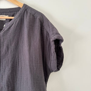 Faherty Gauze Cotton Henley Neck Short Sleeve Blouse Gray L