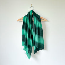 Load image into Gallery viewer, Kujten Scarf Daizy Feather Extra Large Cashmere Scarf Reef Green
