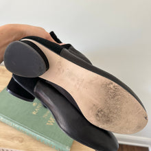 Load image into Gallery viewer, Stuart Weitzman Leather Suede Pull On Riding Boots Black 8.5

