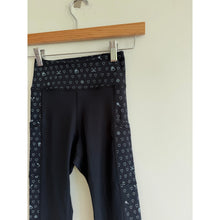 Load image into Gallery viewer, Roller Rabbit Sporty Hearts Vega High Rise Activewear Leggings Black XS NWT
