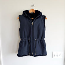 Load image into Gallery viewer, La Fiorentina Reversible Faux Fur Hooded Zip Up Vest Navy
