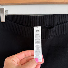 Load image into Gallery viewer, Alo Yoga Scholar Knit High Waist Ribbed Waistband Shorts Black L NWT

