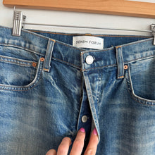 Load image into Gallery viewer, Denim Forum The Arlo High Rise Straight 28L Denim Jeans Blue 30
