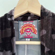 Load image into Gallery viewer, NWT Johnny Was Santal Velvet Embroidered Floral Print Kimono Coat Black M
