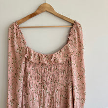 Load image into Gallery viewer, Reformation Morris Floral Print Long Sleeve Smocked Dress Pink 10
