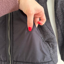 Load image into Gallery viewer, Lululemon Rebel Runner Jacket in Black / Wee Stripe Black Heathered Black 4
