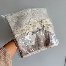 Load image into Gallery viewer, Barefoot Dreams CozyChic Lite Confetti Rectangle Scarf Cream Taupe One Size NWT
