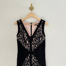 Load image into Gallery viewer, Tadashi Shoji Floral Lace Jersey Fit &amp; Flare V-Neck Mini Dress Black 8
