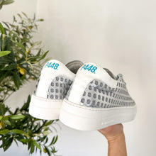 Load image into Gallery viewer, P448 John Polly Leather Low Top Lace Up Sneakers Silver 40
