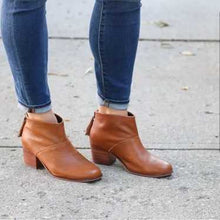 Load image into Gallery viewer, Toms Leila Leather Block Heel Round Toe Ankle Boots Brown 7.5 NEW
