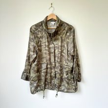 Load image into Gallery viewer, Cami NYC Quinn Silk Camouflage Print Zip Up Jacket Green L

