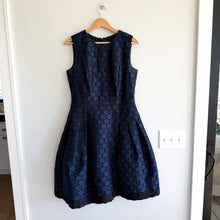 Load image into Gallery viewer, Carmen Marc Valvo Jacquard Circle Pattern Sleeveless Mini Cocktail Dress Navy 10
