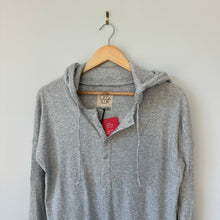 Load image into Gallery viewer, Chaser x Evereve Long Sleeve Snap Front Hoodie Sweatshirt Heathered Grey S NWT

