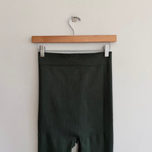 Load image into Gallery viewer, Blanqi Everyday Maternity Stretch Comfort Belly Support Leggings Green M
