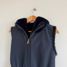 Load image into Gallery viewer, La Fiorentina Reversible Faux Fur Hooded Zip Up Vest Navy
