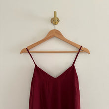 Load image into Gallery viewer, The Nines by Hatch Sleeveless Tiered Slip Maternity Dress Red XS

