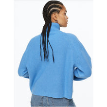 Load image into Gallery viewer, H&amp;M Zip Up Ribbed Knit Mock Neck Pullover Sweater Blue M
