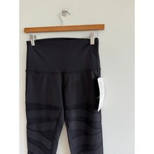 Load image into Gallery viewer, Lululemon Wunder Under High Rise Tech Mesh Yoga Activewear Leggings Black 6 NWT
