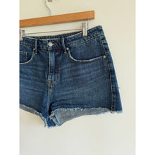 Load image into Gallery viewer, Good American Raw Hem Denim High Rise Cut-Off Shorts Blue 8
