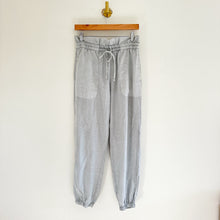 Load image into Gallery viewer, Cloth &amp; Stone High Rise Drawcord Waist Jogger Gray S
