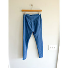 Load image into Gallery viewer, Beyond Yoga Spacedye Caught In The Midi High Waist Activewear Leggings Blue L
