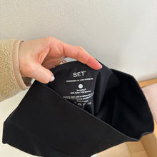 Load image into Gallery viewer, SET Sculptflex Pull On Lightweight High Rise Activewear Shorts Black XL
