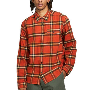 Patagonia Lawrence Fjord Flannel Plaid Pattern Button Up Shirt Red Amber XL NWT