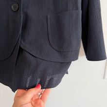 Load image into Gallery viewer, Akris Punto Lightweight Textured Single-Breasted Layered Hem Blazer Jacket Black
