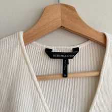 Load image into Gallery viewer, BCBGMaxAzria Ribbed V-Neck Long Sash Tie Waist Cropped Top White XS
