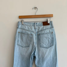 Load image into Gallery viewer, Madewell The Perfect Vintage Denim High Rise Straight Leg Jeans Blue 27
