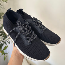 Load image into Gallery viewer, Urban Sport by J/Slides Knit Low Top Lace Up Sneaker Black 8
