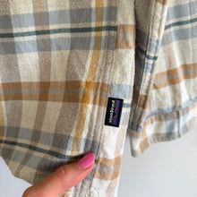 Load image into Gallery viewer, Patagonia Fjord Flannel Plaid Organic Cotton Button Up Shirt Fields Natural S
