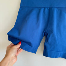 Load image into Gallery viewer, SET Sculptflex Pull On Lightweight High Rise Activewear Shorts Blue XL
