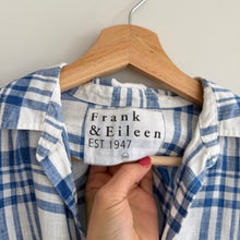 Load image into Gallery viewer, Frank &amp; Eileen Eileen Plaid Pattern Long Sleeve Button Up Shirt Blue XXS
