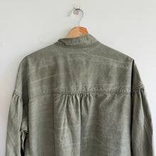 Load image into Gallery viewer, Sanctuary Keystone Collared Button Front Utility Shirt Jacket Green S
