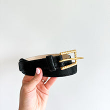 Load image into Gallery viewer, Vintage AVIGNON Gold Buckle Black Genuine Leather Belt L

