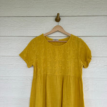 Load image into Gallery viewer, Terzo Millennio Linen Embroidered Short Sleeve Shift Mini Dress Yellow S
